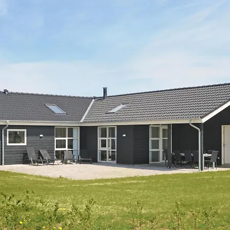 Pet Friendly In Skjern With Kitchen Stavning
